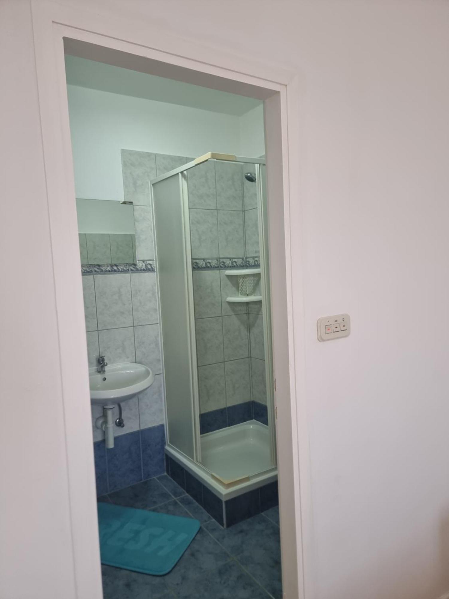Apartmani Alen Dinjiska Ngoại thất bức ảnh