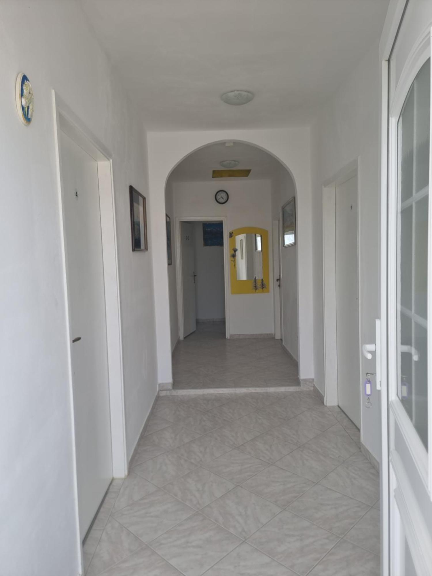 Apartmani Alen Dinjiska Ngoại thất bức ảnh