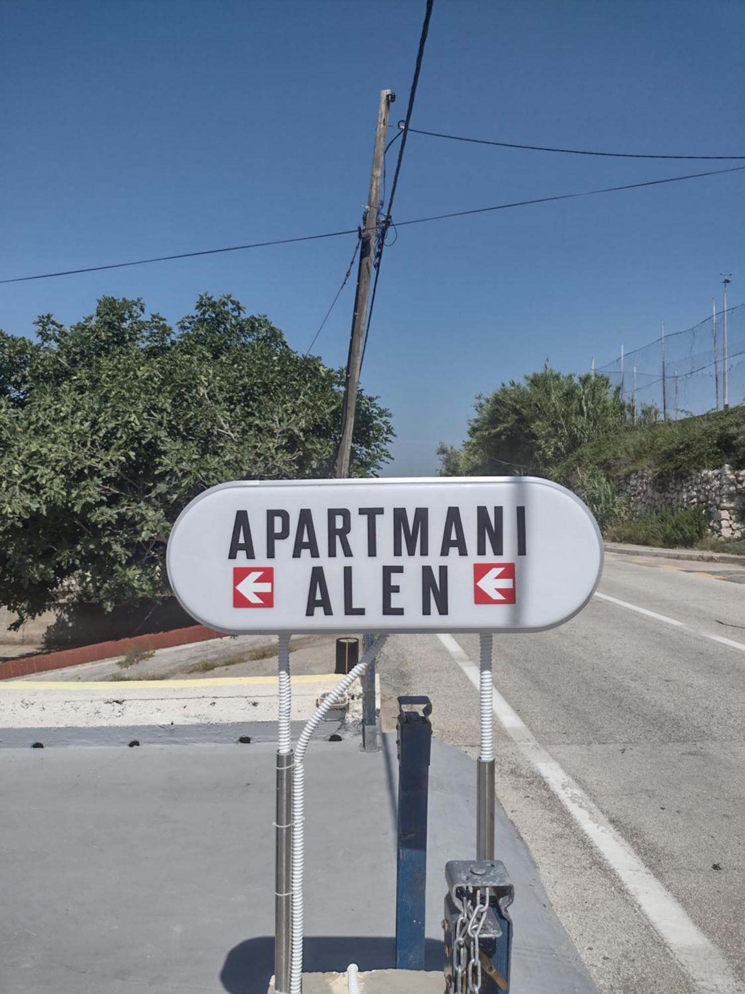 Apartmani Alen Dinjiska Ngoại thất bức ảnh